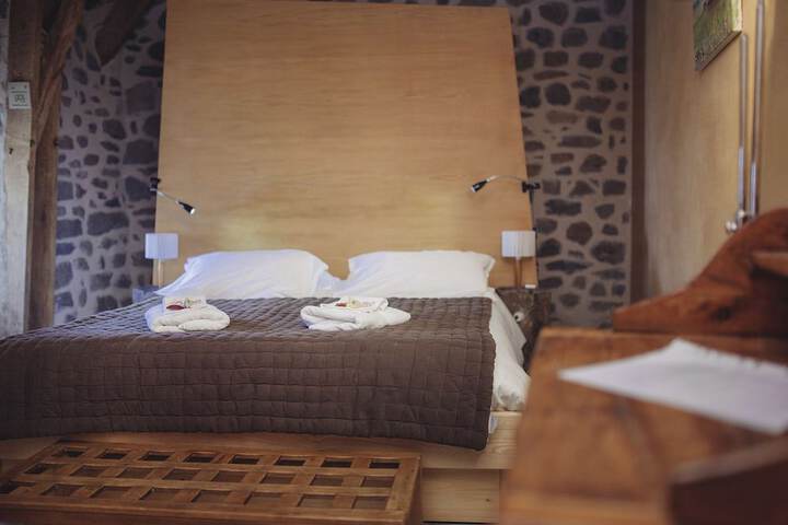 Room 6 of 47