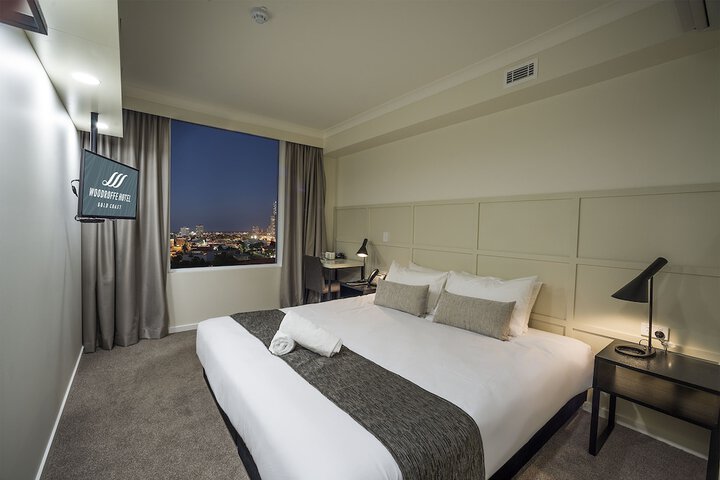 Room 16 of 35