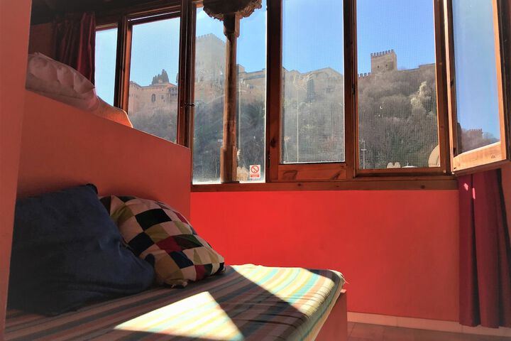 Children's theme room