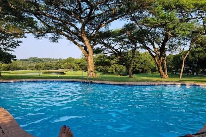 Pool 11 of 30