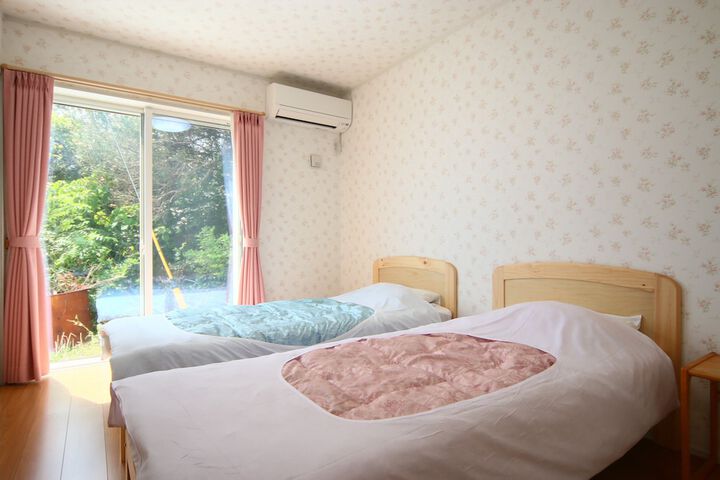 Room 3 of 4