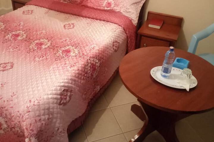 Room 10 of 21