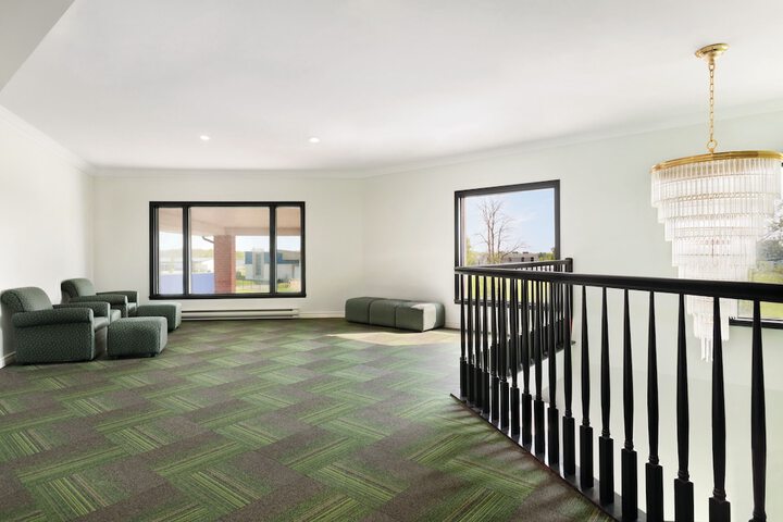 Entrance & Lobby