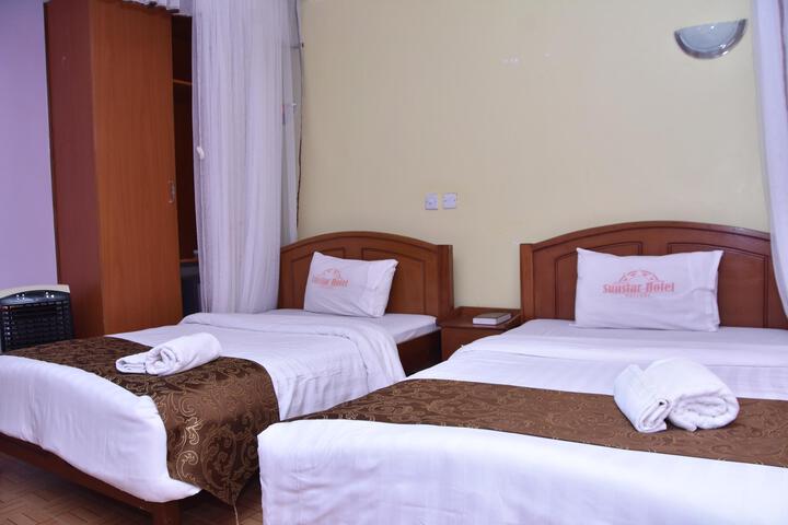 Room 15 of 23