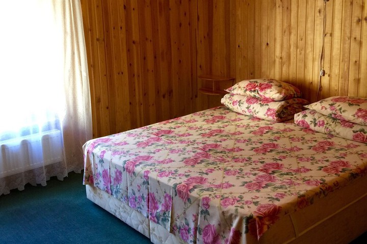Room 5 of 38