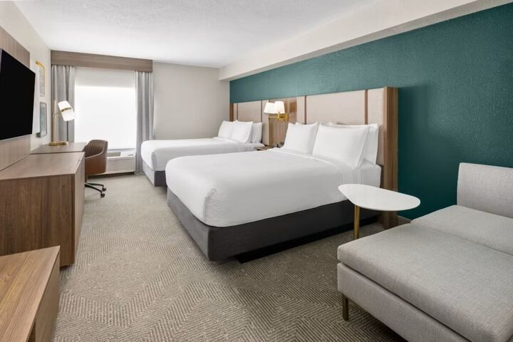 Room 7 of 70