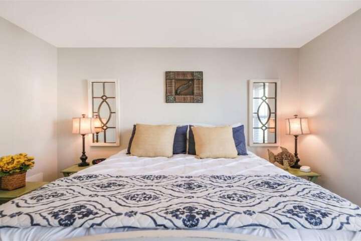 Room 3 of 22