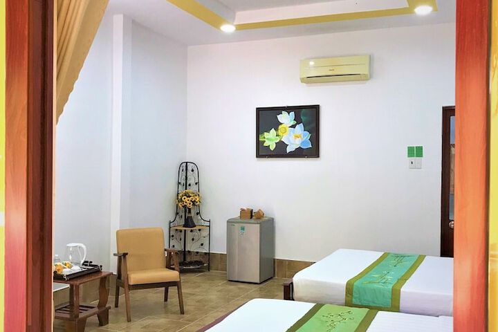 Room 25 of 109