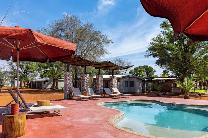 Hotel Pool