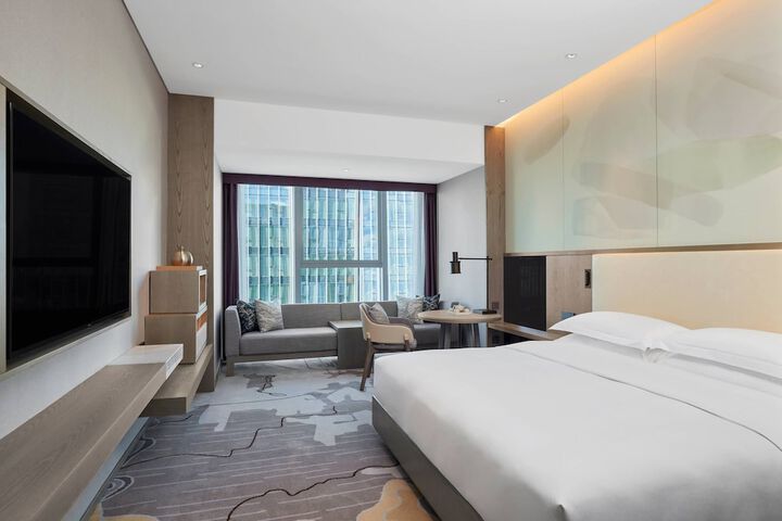 Room 9 of 52
