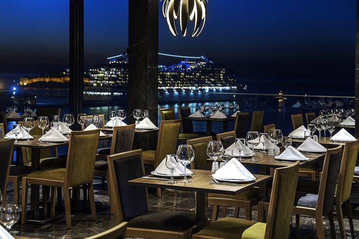 Dining Photos