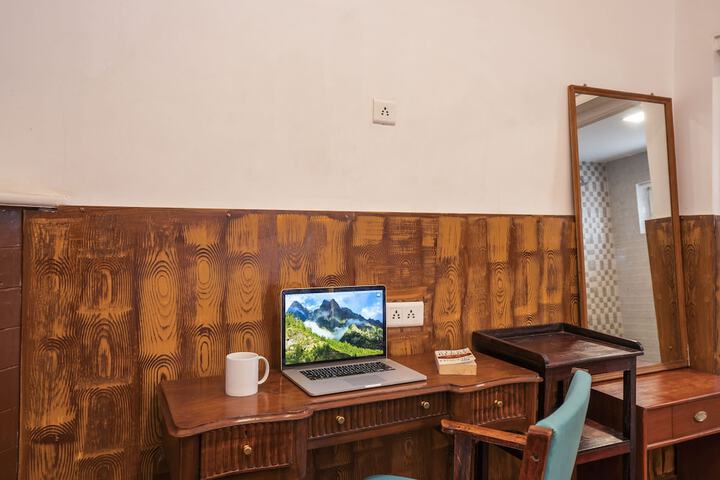 Room 23 of 63