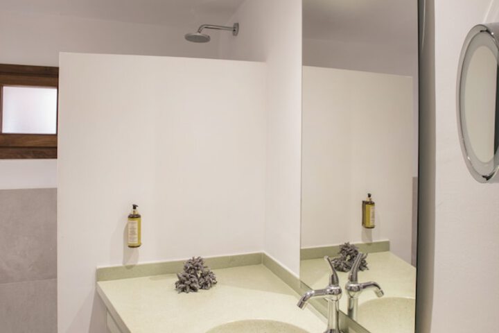 Bathroom Interior Photo