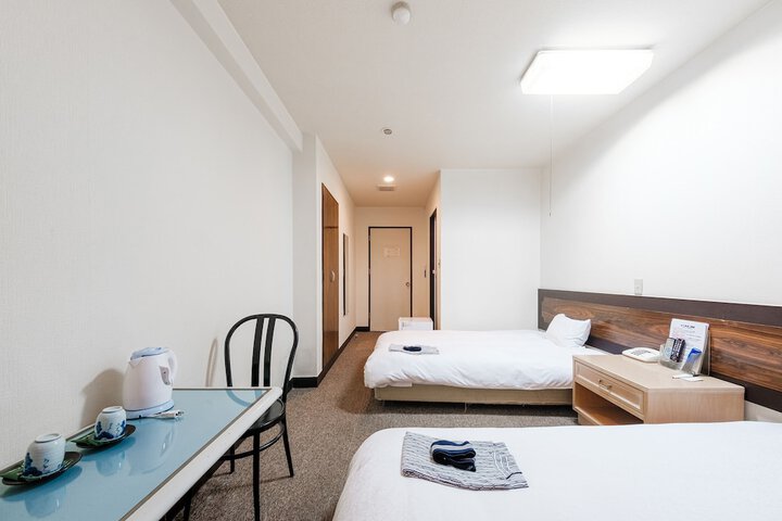 Room 16 of 87