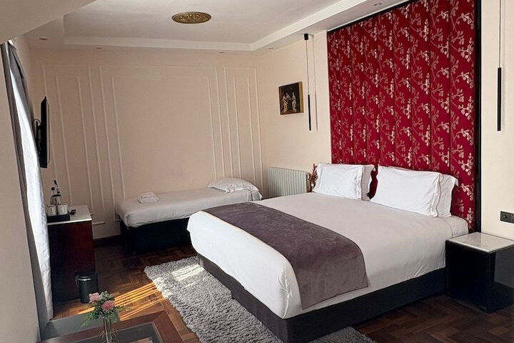 Room 31 of 87
