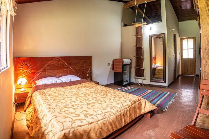 Room 10 of 40