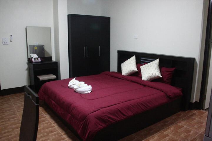 Room 16 of 46