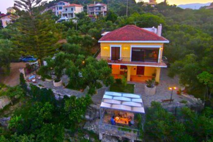 Xagnando Holiday Home