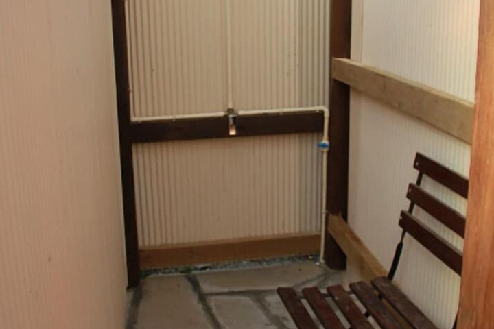 Room 23 of 33
