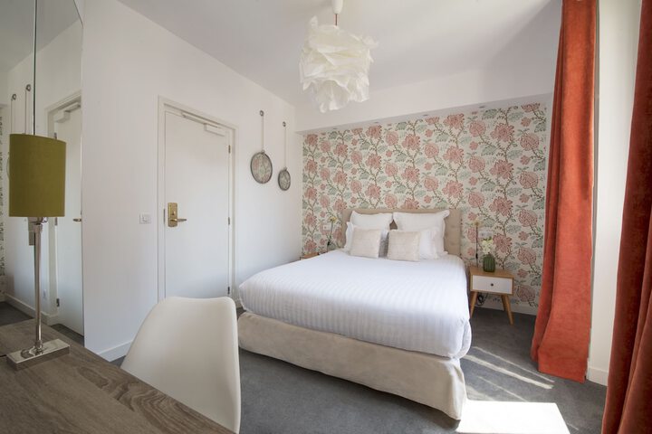 Room 10 of 53