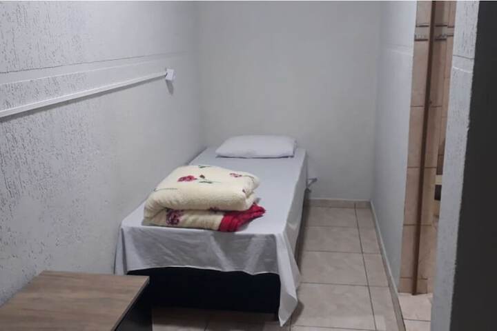 Room 3 of 18