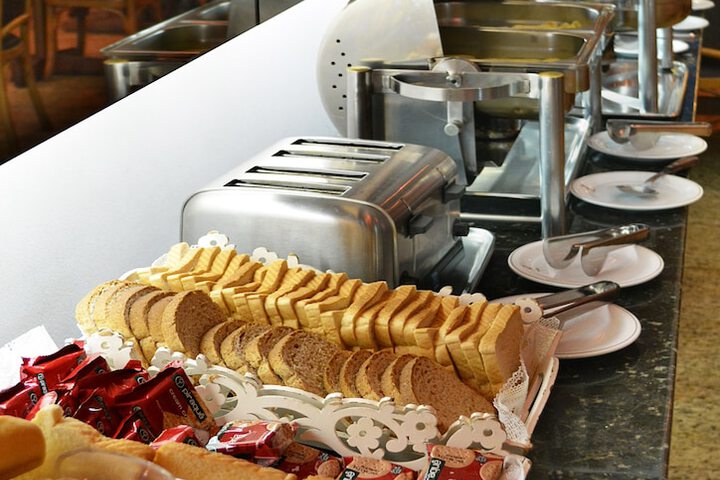 Food court
