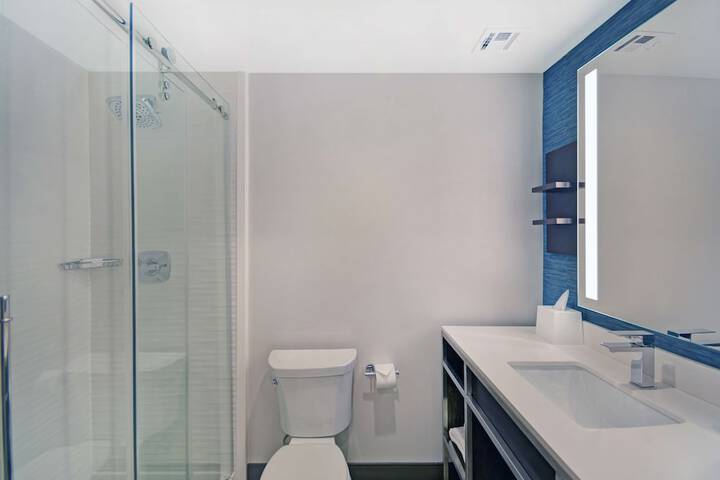 Bathroom shower