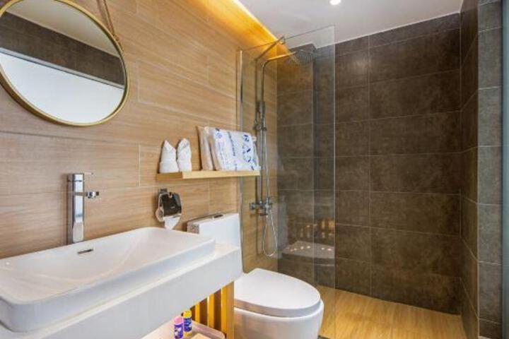 General 6 of 14