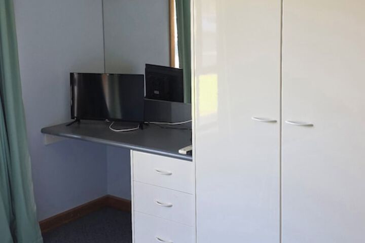 Room 12 of 39