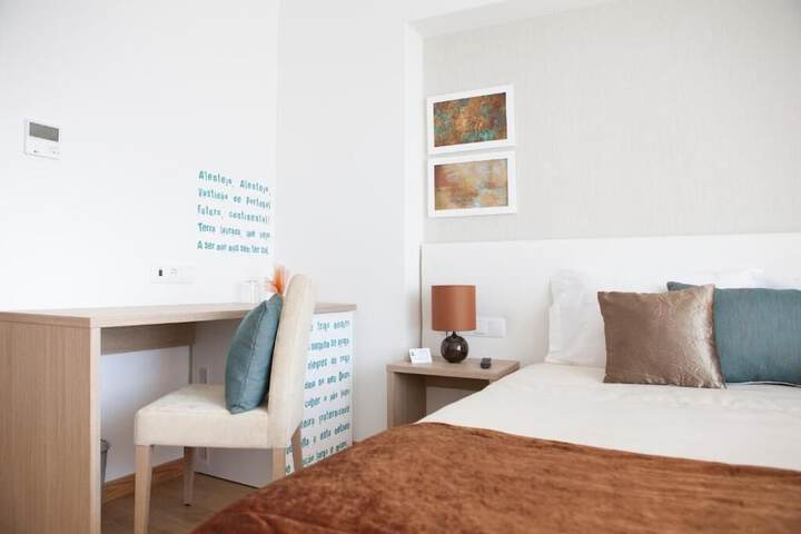 Room 14 of 49