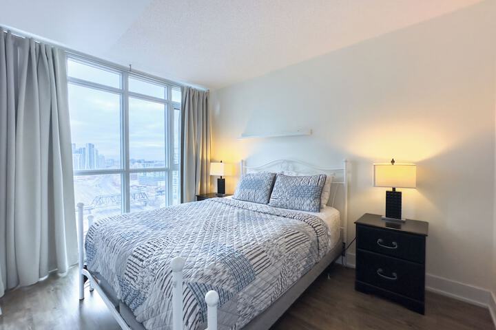 Room 10 of 43