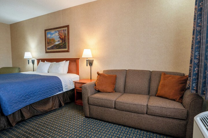 Room 33 of 56