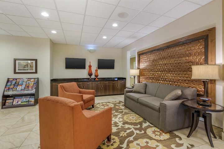 Hotel Lobby