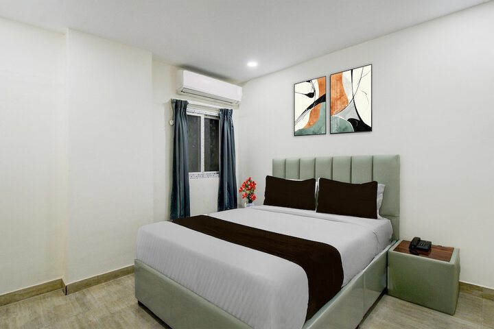 Room 19 of 25