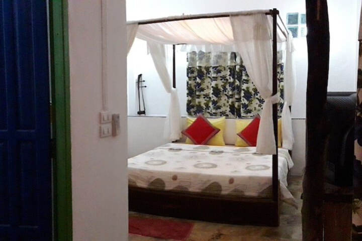 Room 54 of 150