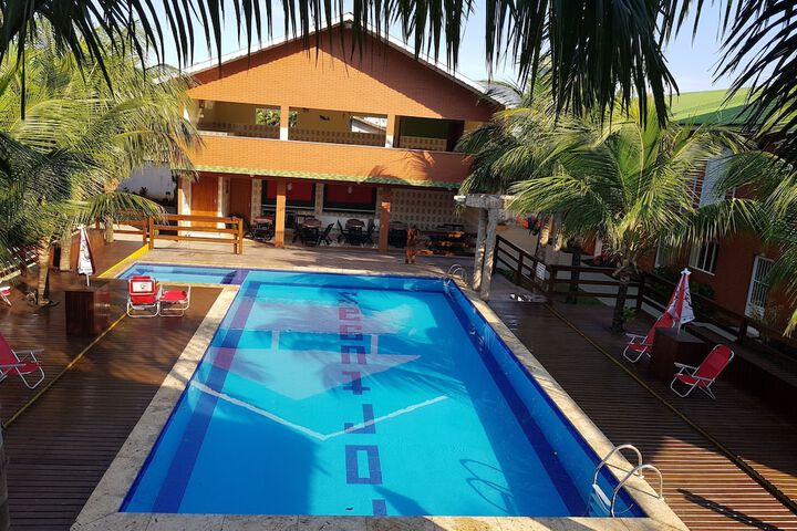 Pool 24 of 36