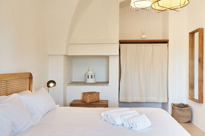 Room 3 of 19
