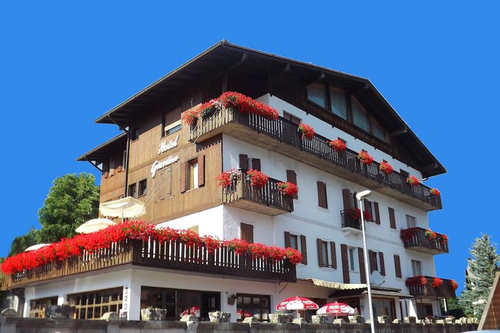 Hotel 36 of 39