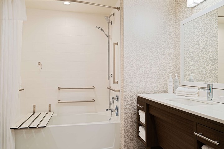 Bathroom shower
