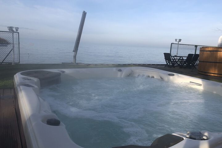 Pool 45 of 98