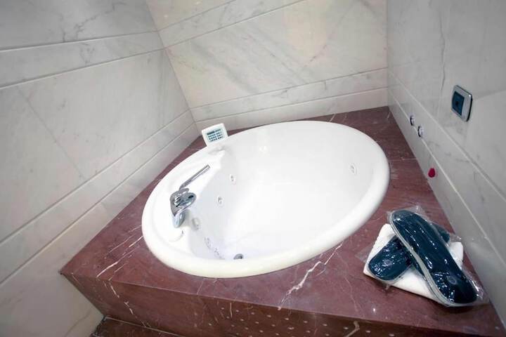 Bathroom Interior Photo