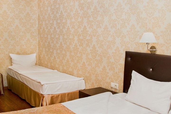 Room 25 of 54