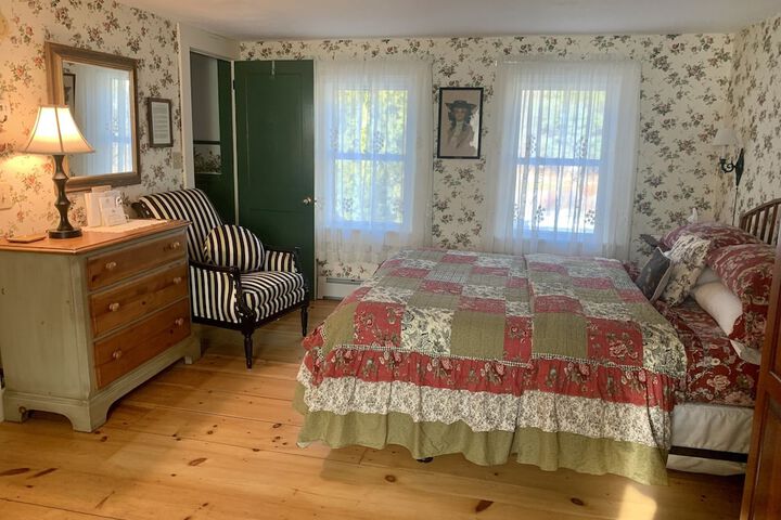 Room 17 of 73