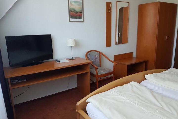 Room 20 of 68