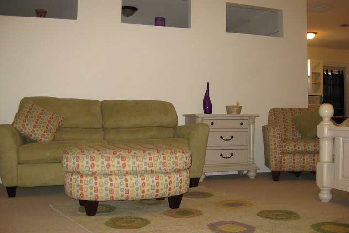 Room 33 of 267