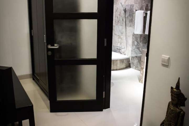Room 10 of 55