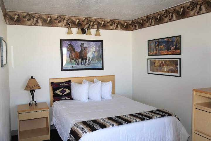 Room 15 of 66