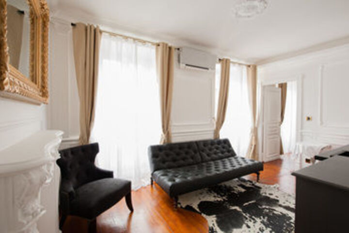 Room 21 of 36