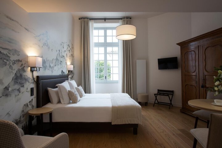 Room 25 of 105