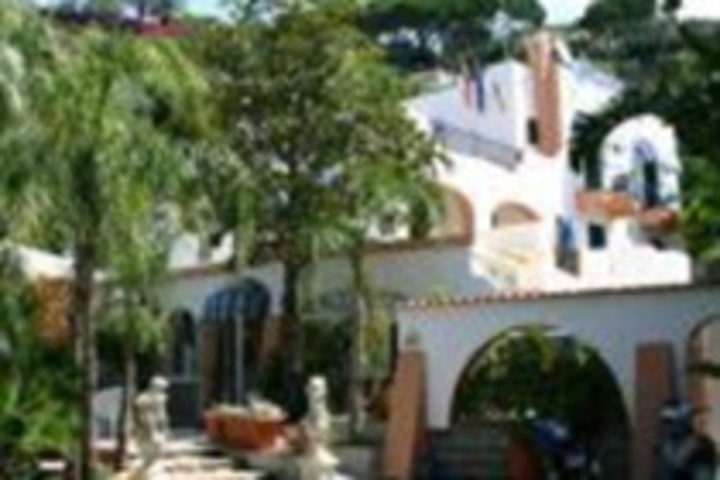 VILLA AL PARCO
